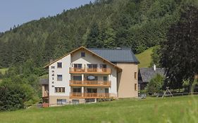 Appartementhaus Madlen